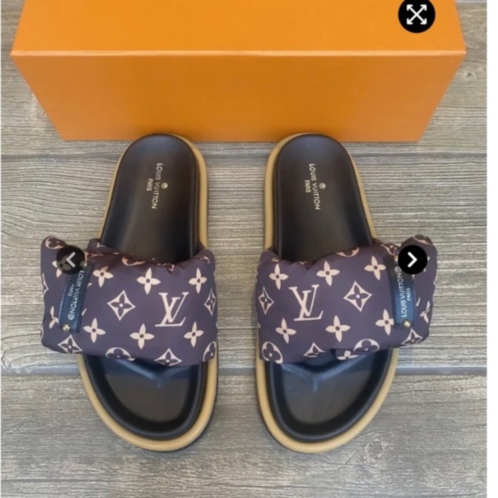 Louis Vuitton pool pillow flat comfort mule